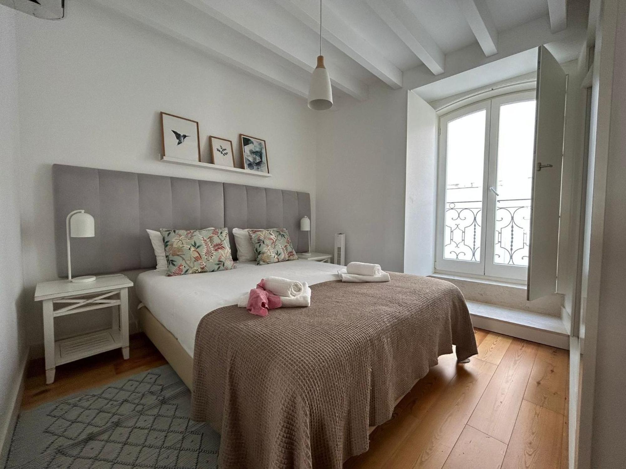Intendente Charming Apartment By Innkeeper Lisbon Exterior photo